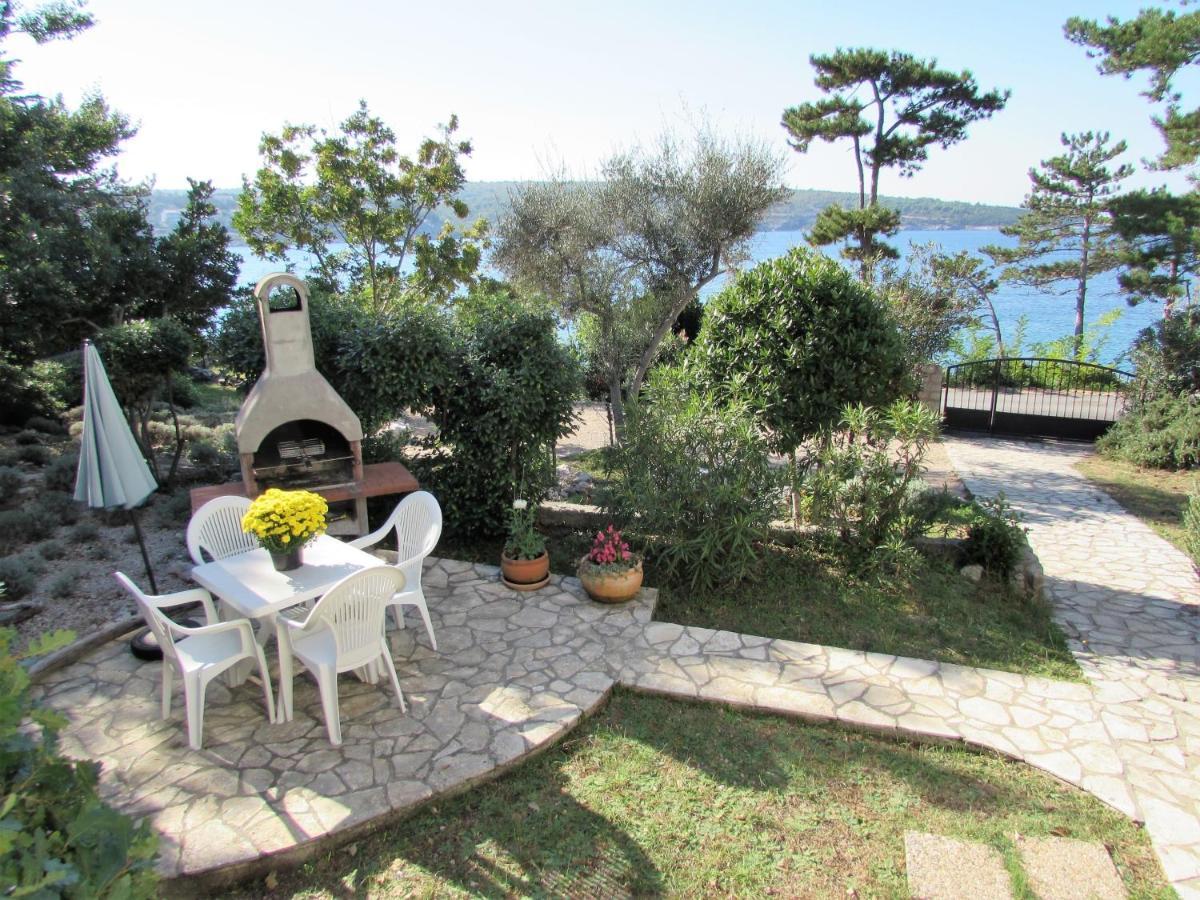Apartments By The Sea Silo, Krk - 18761 Bagian luar foto